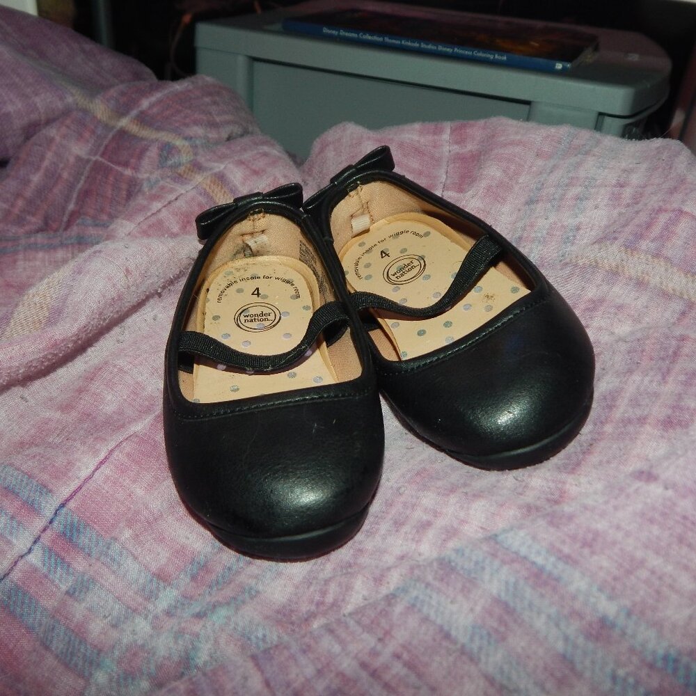 Wonder Nation Girls’ Black Mary Jane Dress Shoes | Sizes 4 & 5